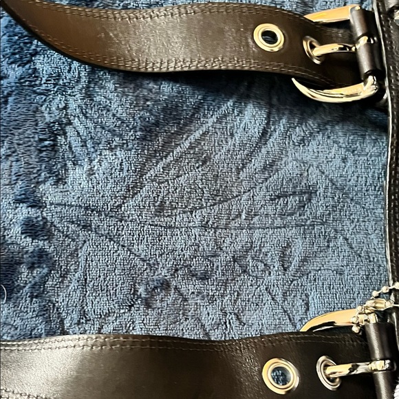 Black leather Coach purse with gray interior.  Excellent condition - Picture 4 of 12